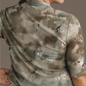 Anthropologie Camouflage Floral Short Sleeve Tee